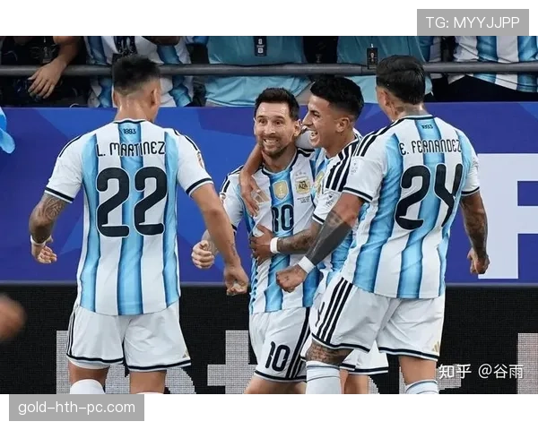 阿根廷3-0阿尔及利亚，梅西帽子戏法带队取得开门红